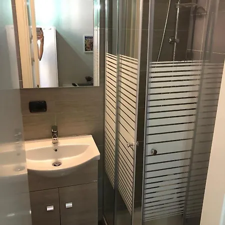 Le Maor Bed and Breakfast 3*